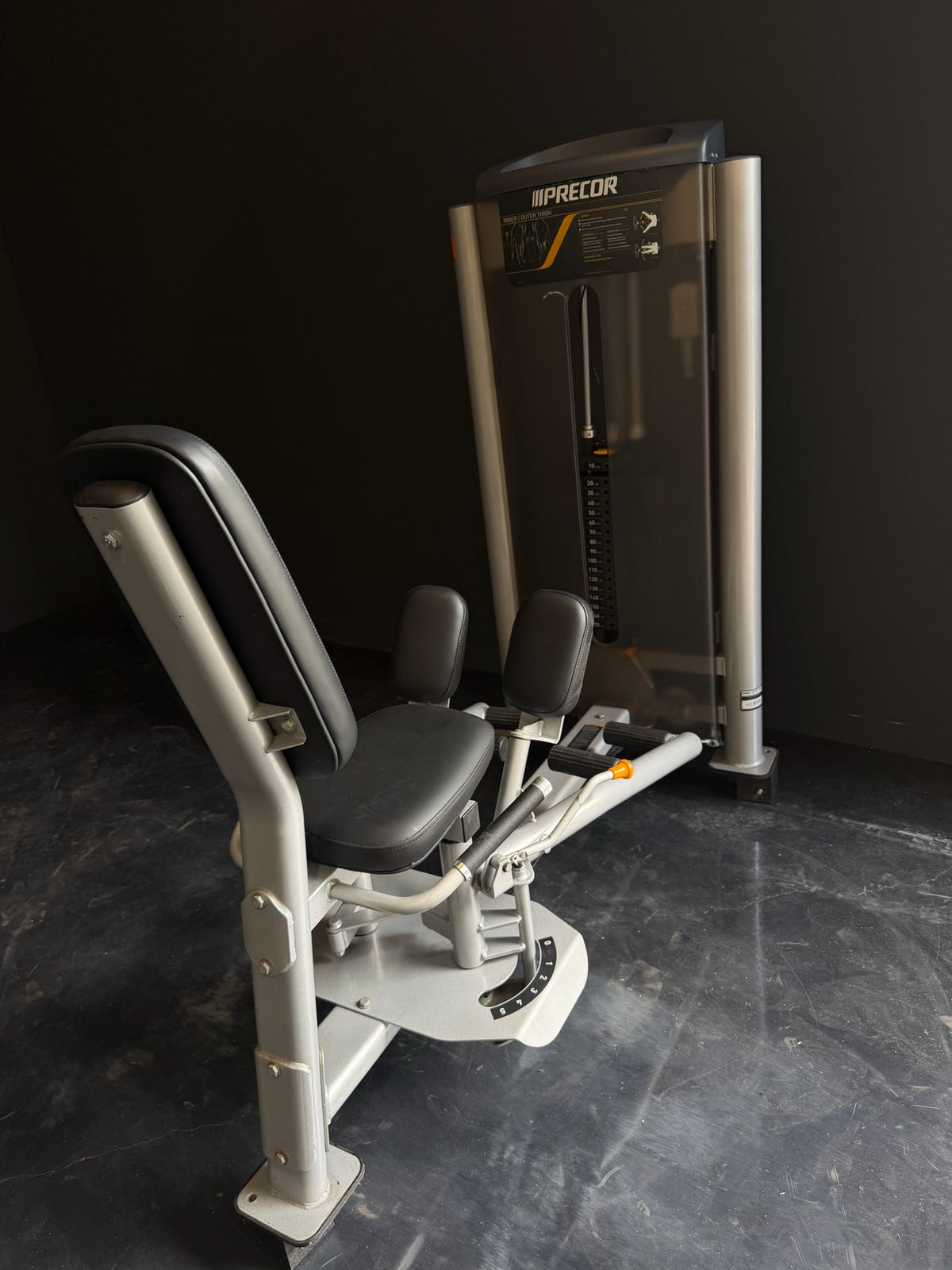 Precor Selectorized Inner/Outer Thigh